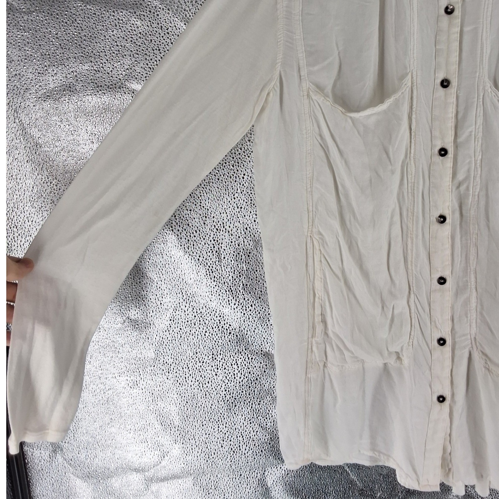 Free People White Rayon Button Down Boho Shirt Long Sleeve Oversized Pockets M - View 5