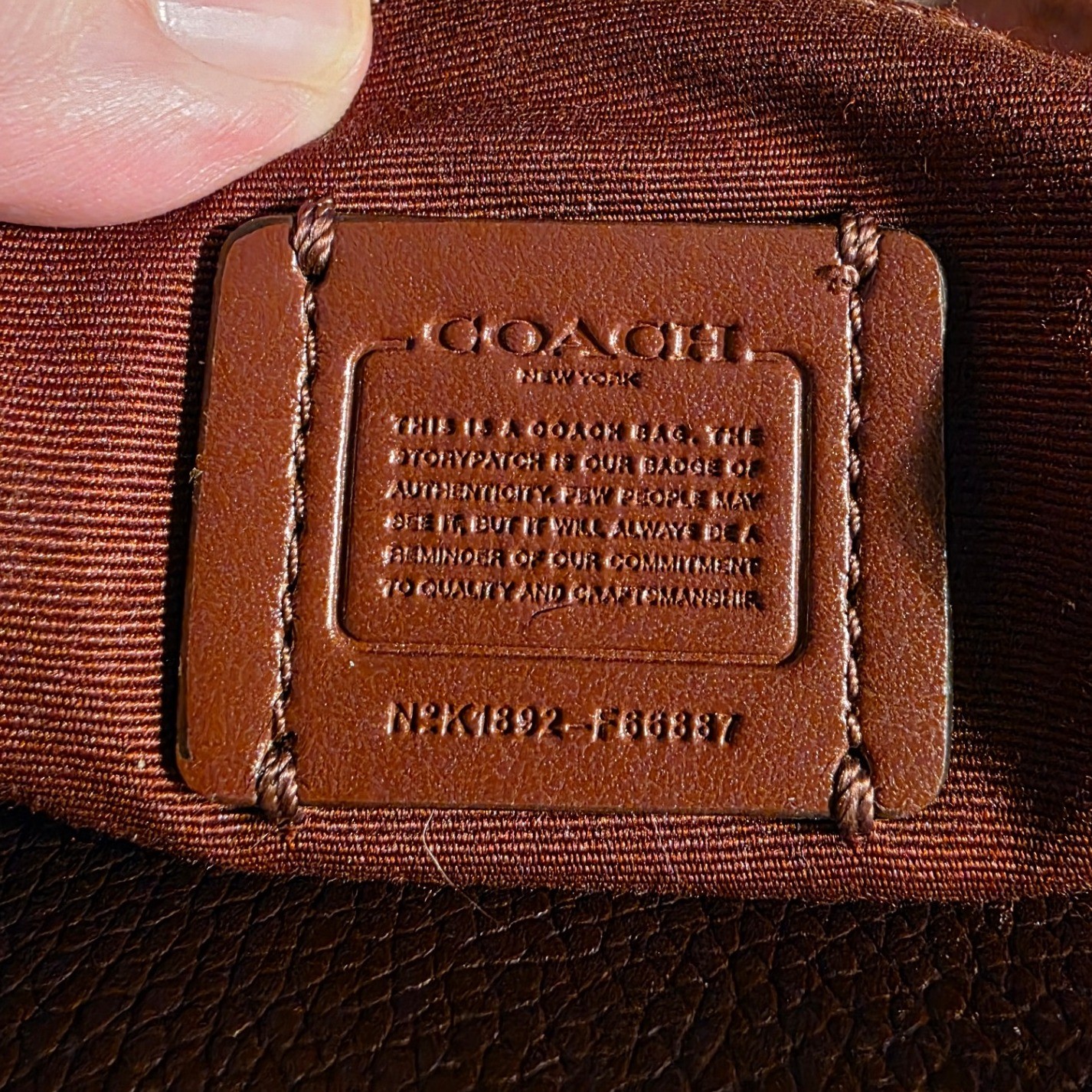 Coach Blake Flap Carryall Pebbled Leather Gold Turn Lock Burgundy
