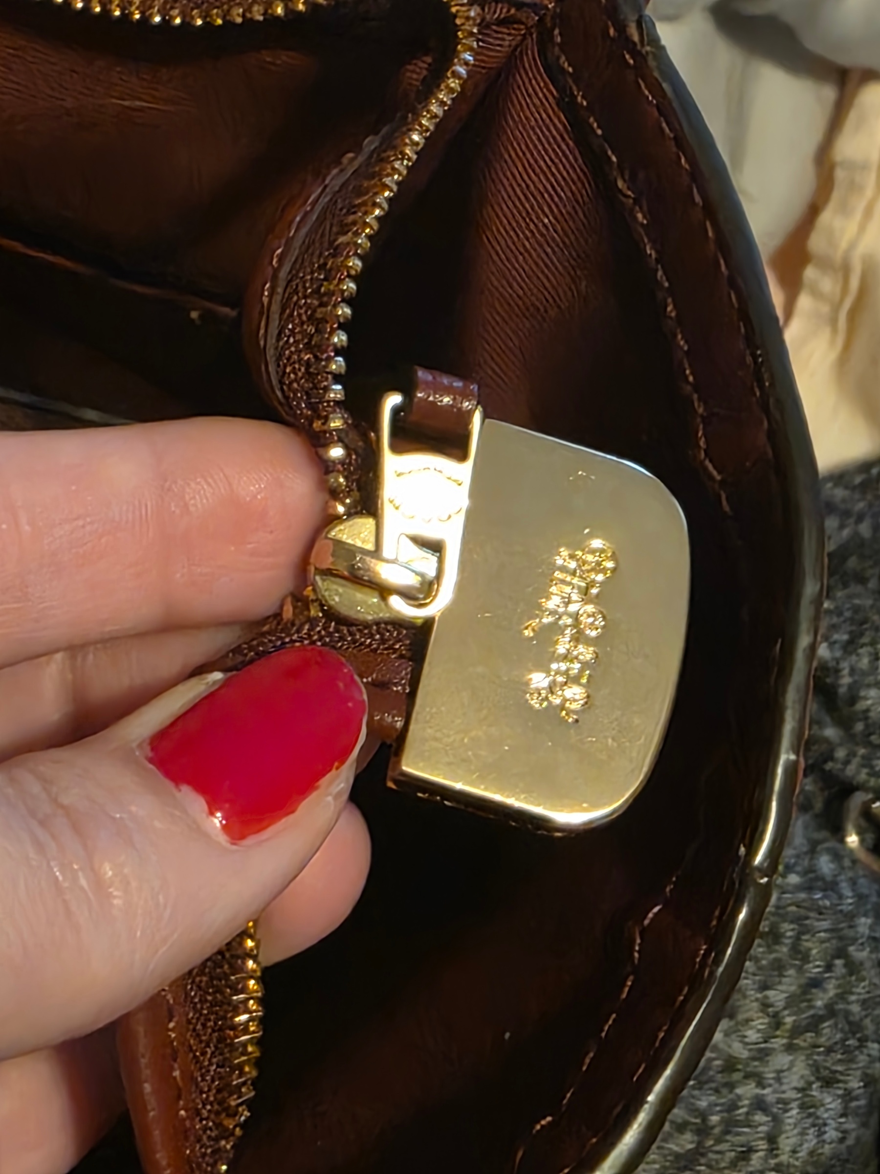 Coach Blake Flap Carryall Pebbled Leather Gold Turn Lock Burgundy - View 4