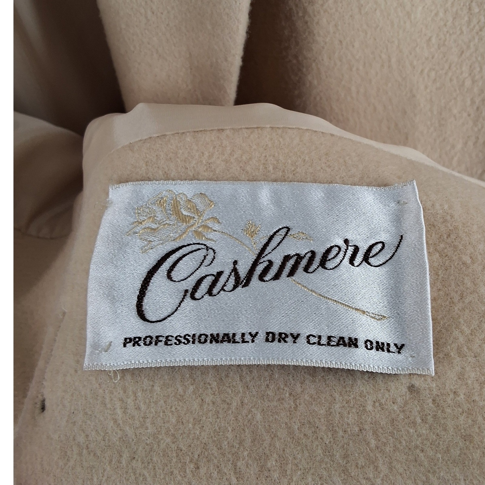 Vintage I. Magnin 100% Cashmere Blazer Beige Union Made USA Medium