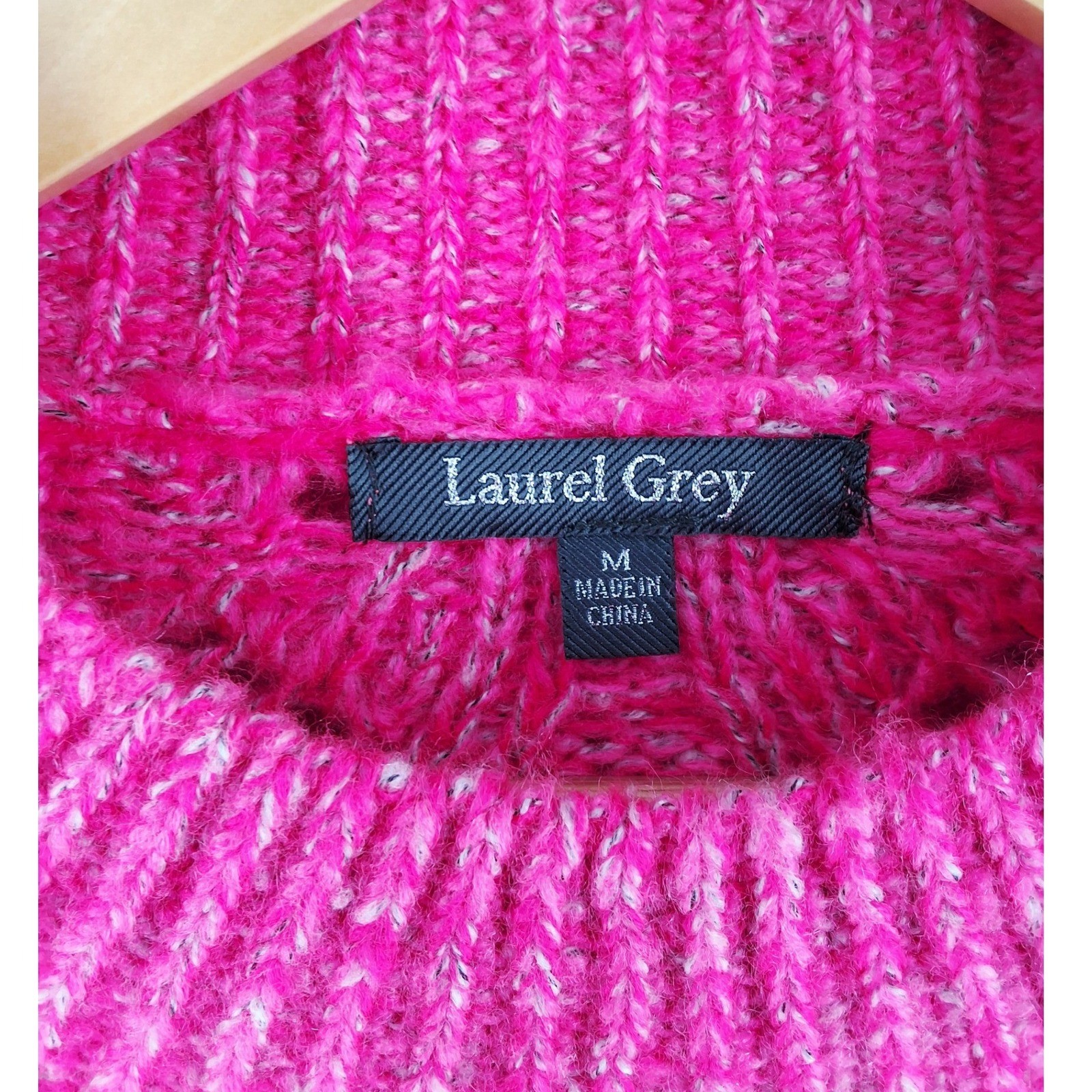 Laurel Grey Hot Pink Pointelle Cable Knit Mock Neck Sweater Medium
