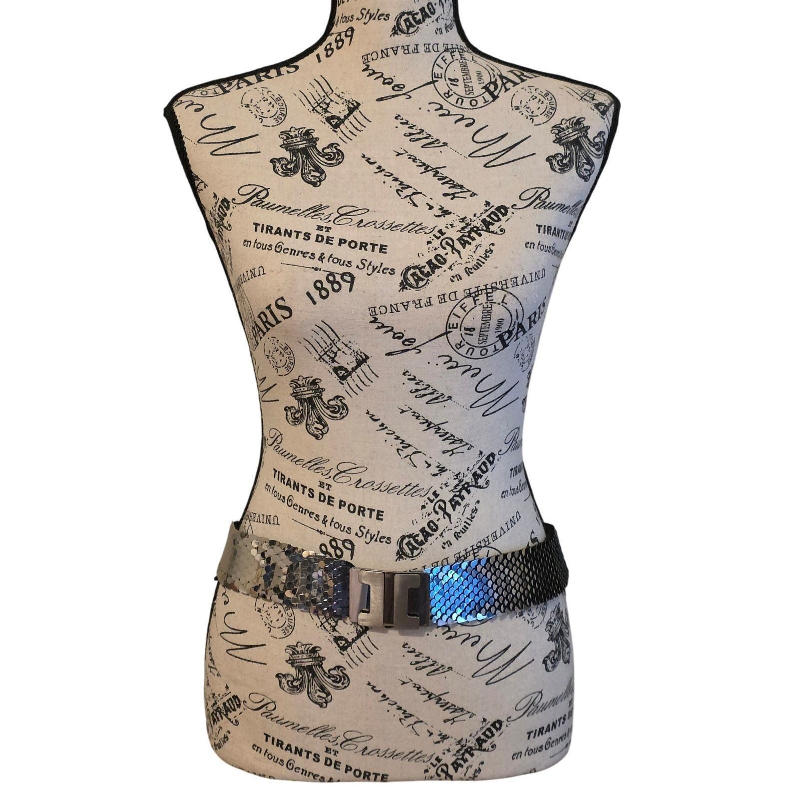 Vintage Silver Metal Mesh Scale Belt Wide Interlocking Buckle Glam Disco Retro - View 3