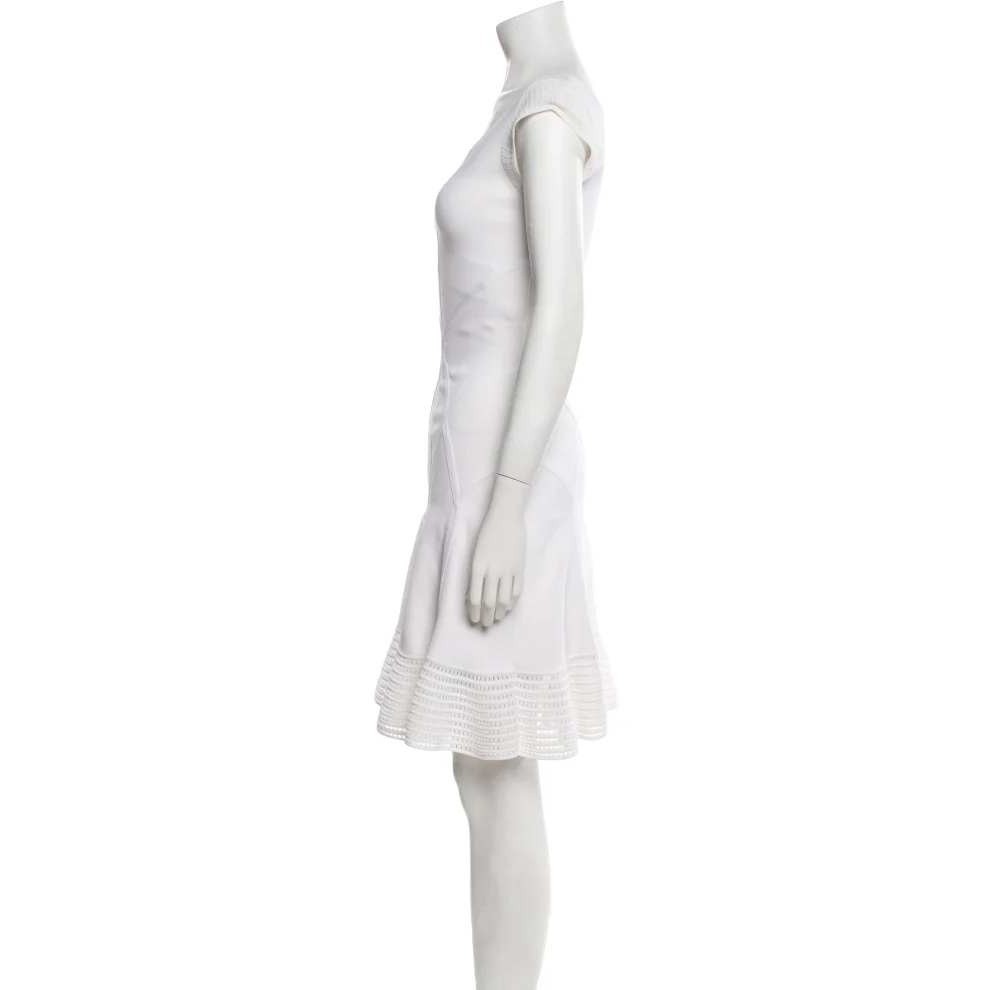 NWT DVF White Knit Fit & Flare Dress Cap Sleeve Bridal Size S - View 6