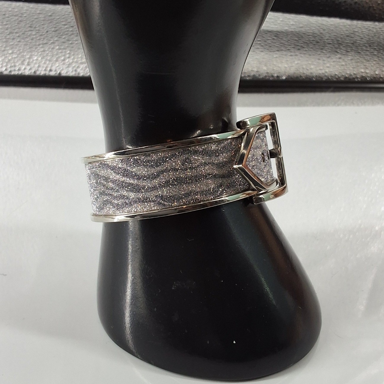 Silver Tone Zebra Print Glitter Belt Buckle Hinged Cuff Bracelet Statement Piece - View 4