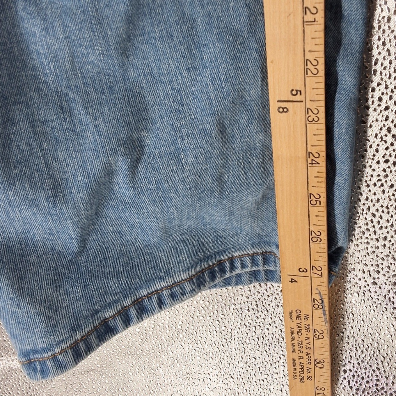 Levis 550 Relaxed Fit Tapered Leg Highrise Denim Jeans W40 L30 Medium Wash - View 5