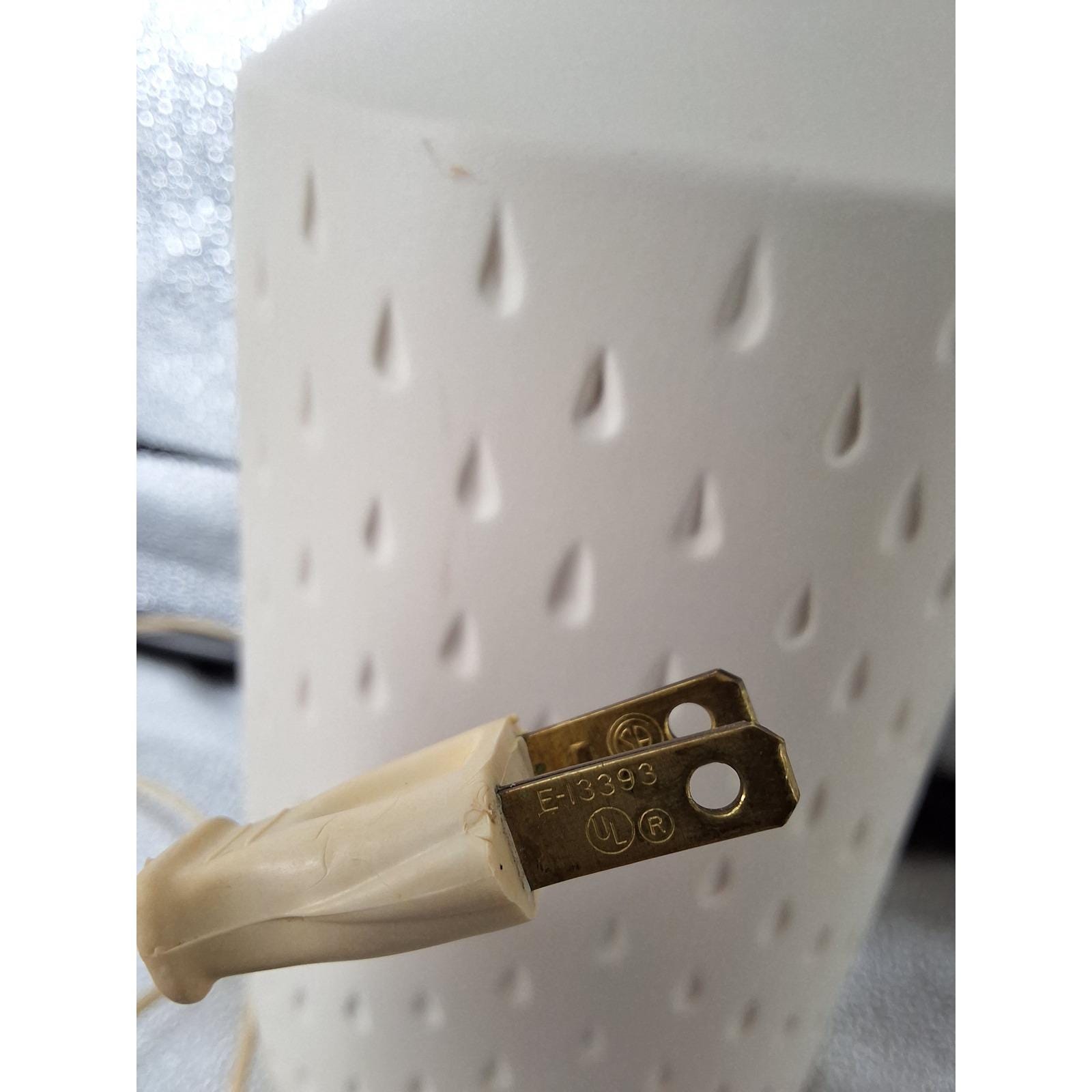 Vintage 1964 CN Burman Co White Ceramic Teardrop Table Lamps Pair MCM 28" - View 4
