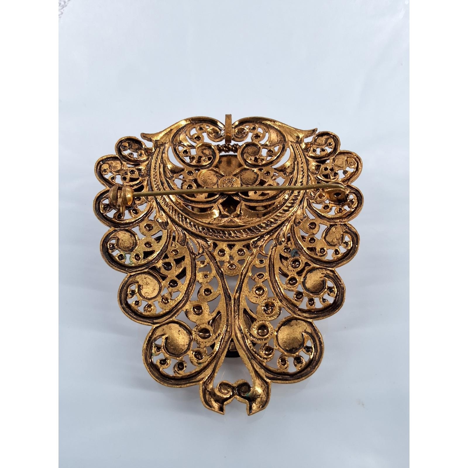Vintage West Germany Gold Filigree Brooch Pendant Faux Tiger Eye Amber Ornate - View 3