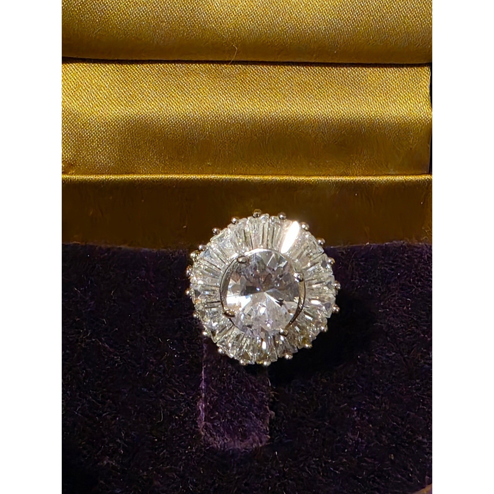 Vintage Art Deco Oval Cubic Zirconia Ballerina Halo Cocktail Ring Size 7 - View 16