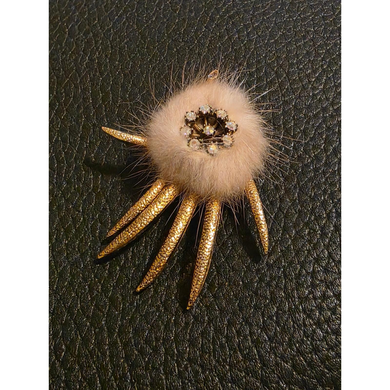 Vintage1960s Atomic Starburst Broch Mid Century Gold Tone Rhinestone Pin
