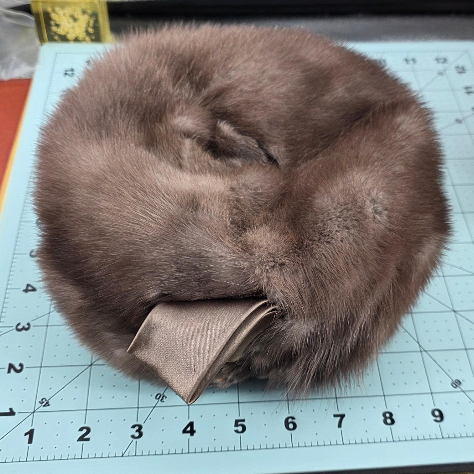 Anne's Vintage Mink Fur Pillbox Hat Brown Satin Bow Mid-Century Custom Millinery - View 8