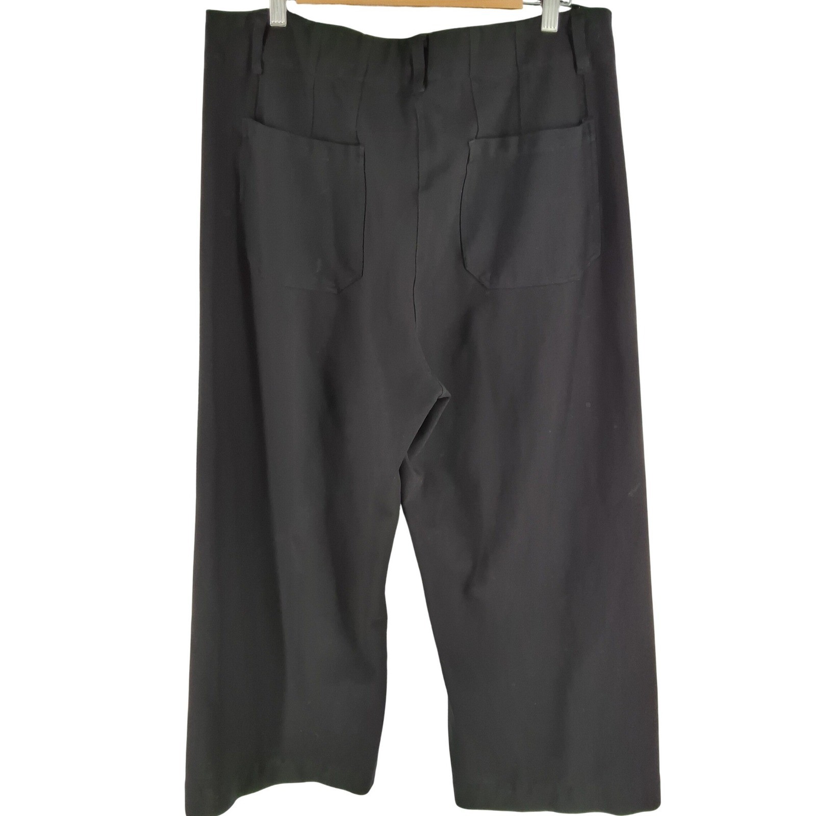 Quince Ultra Stretch Ponte Cropped Wide Leg Pant Black Size 16 - View 4