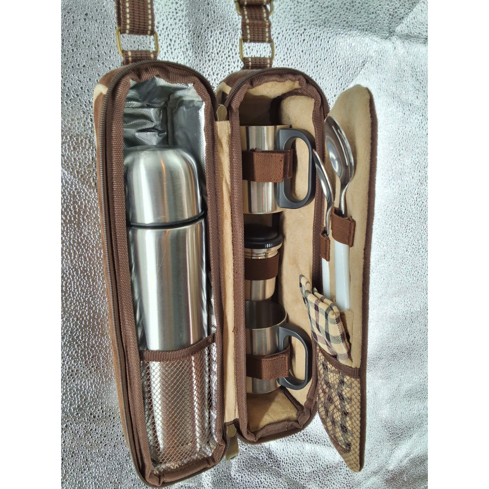 Picnic at Ascot Coffee Tea Travel Set Brown Insulated Case Flask Mugs Spoons
