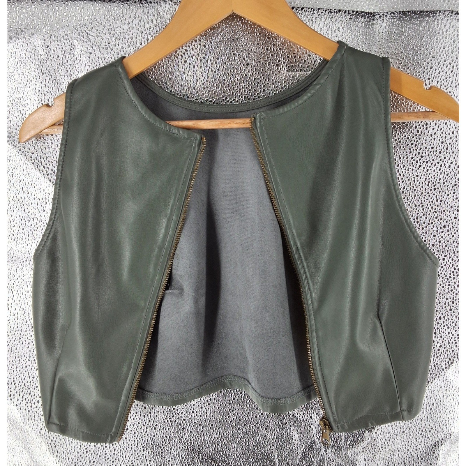 Kirious Olive Green Faux Leather Cropped Tank Top Back Zip Small - View 7