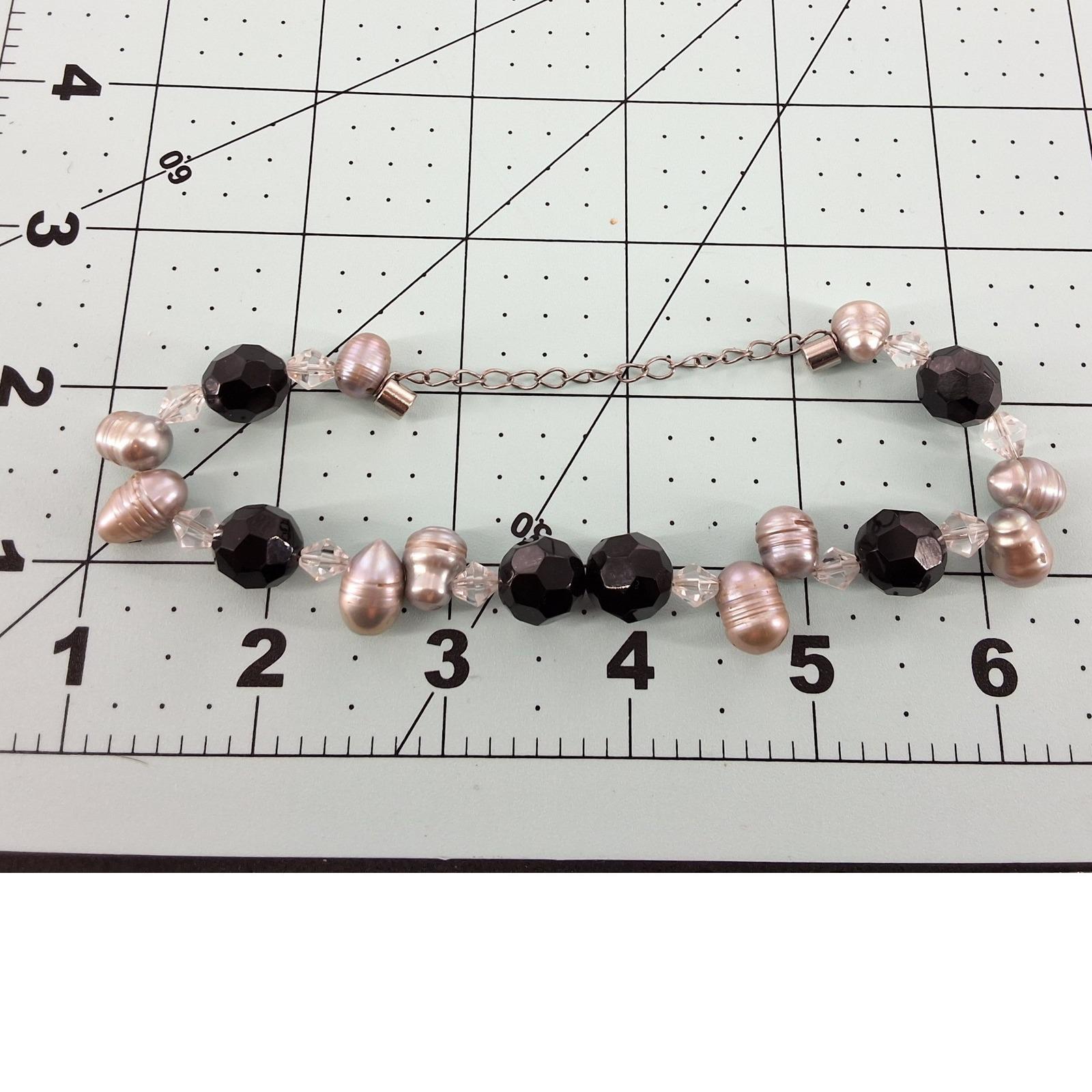 Grey Baroque Freshwater Pearl & Faceted Onyx Bracelet 7.5" Magnetic Clasp - View 3