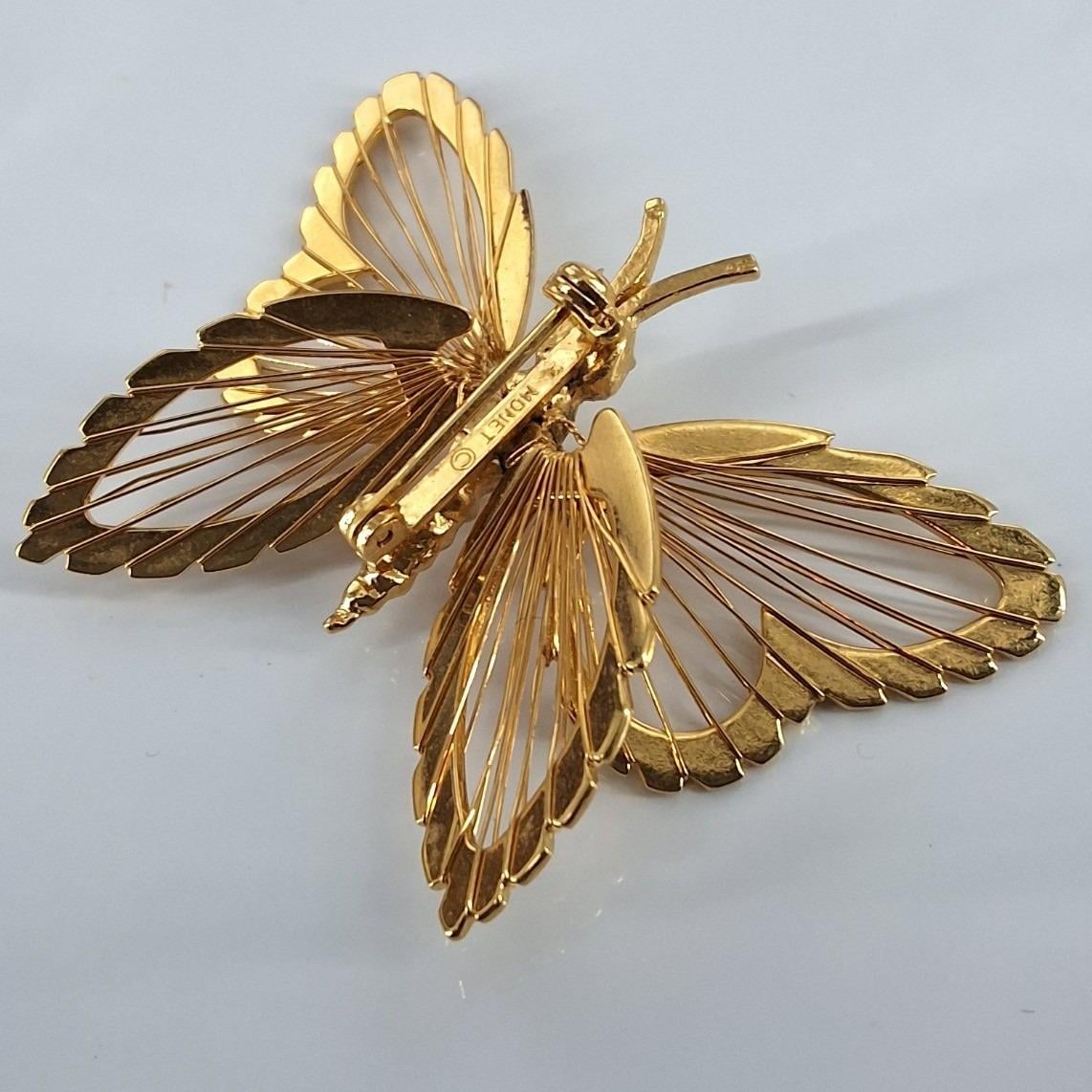 Vintage Monet Spinnerets 3D Butterfly Brooch Gold Tone Menagerie Filigree Pin - View 4