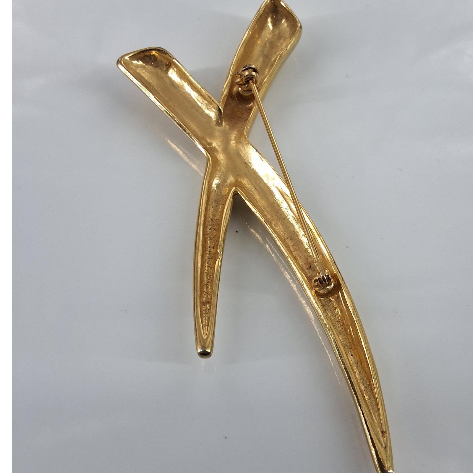 Vintage Gold Tone Abstract X Modernist Brooch Pin Large MCM Statement Accessory - View 3