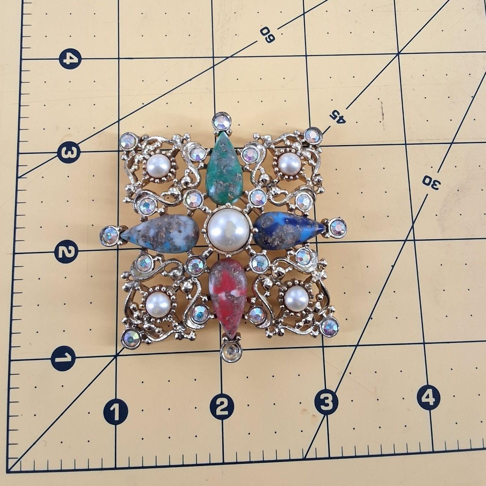Vintage Sarah Coventry Galaxy Maltese Cross Brooch Pendant Multi Stone Gold