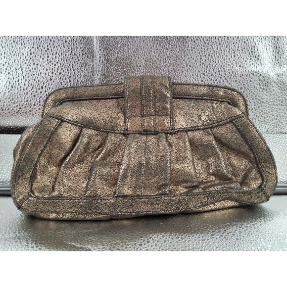 Steven by Steve Madden Lady Unique Lock Clutch Bronze Metallic Crackled - View 5