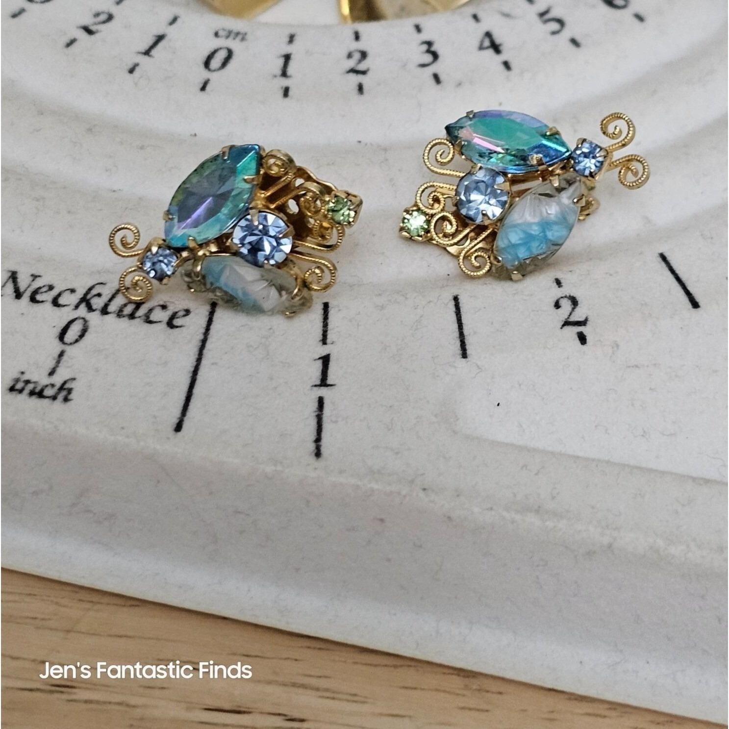 Vtg Juliana DeLizza Elster Blue Aurora Borealis Rhinestone Clip-On Earrings - View 8