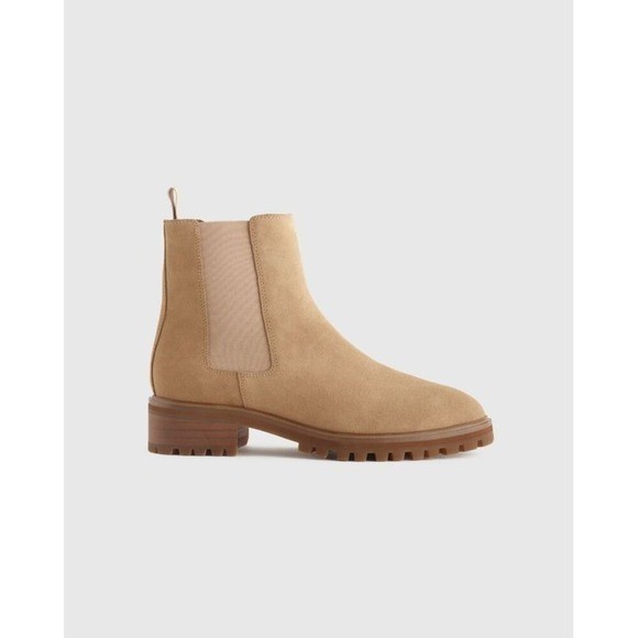 Quince Italian Suede Lug Sole Chelsea Boot Tan Beige Ortholite Womens Size 9