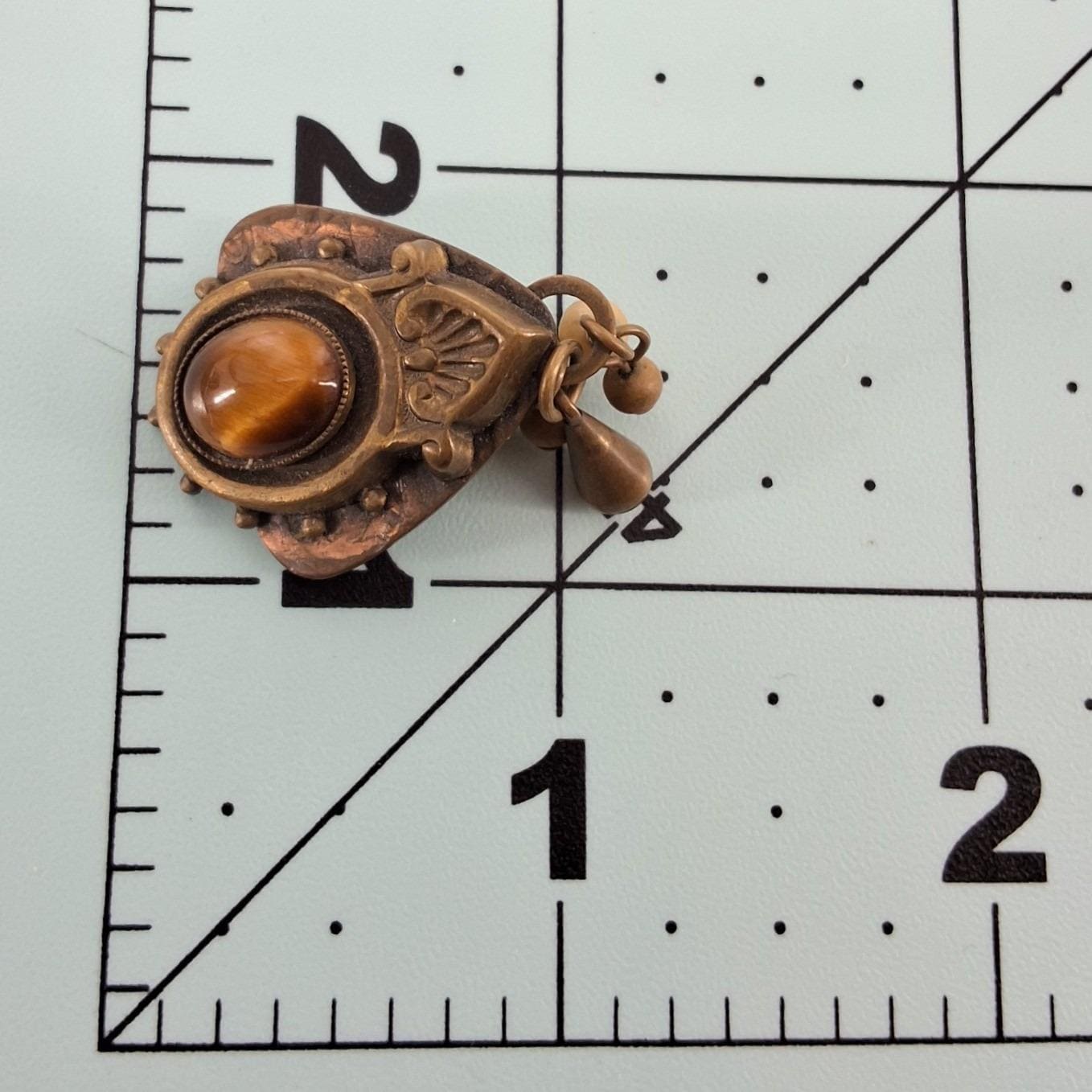Vintage Brutalist Tiger's Eye Copper Dangle Clip On Earrings Shield Boho - View 5