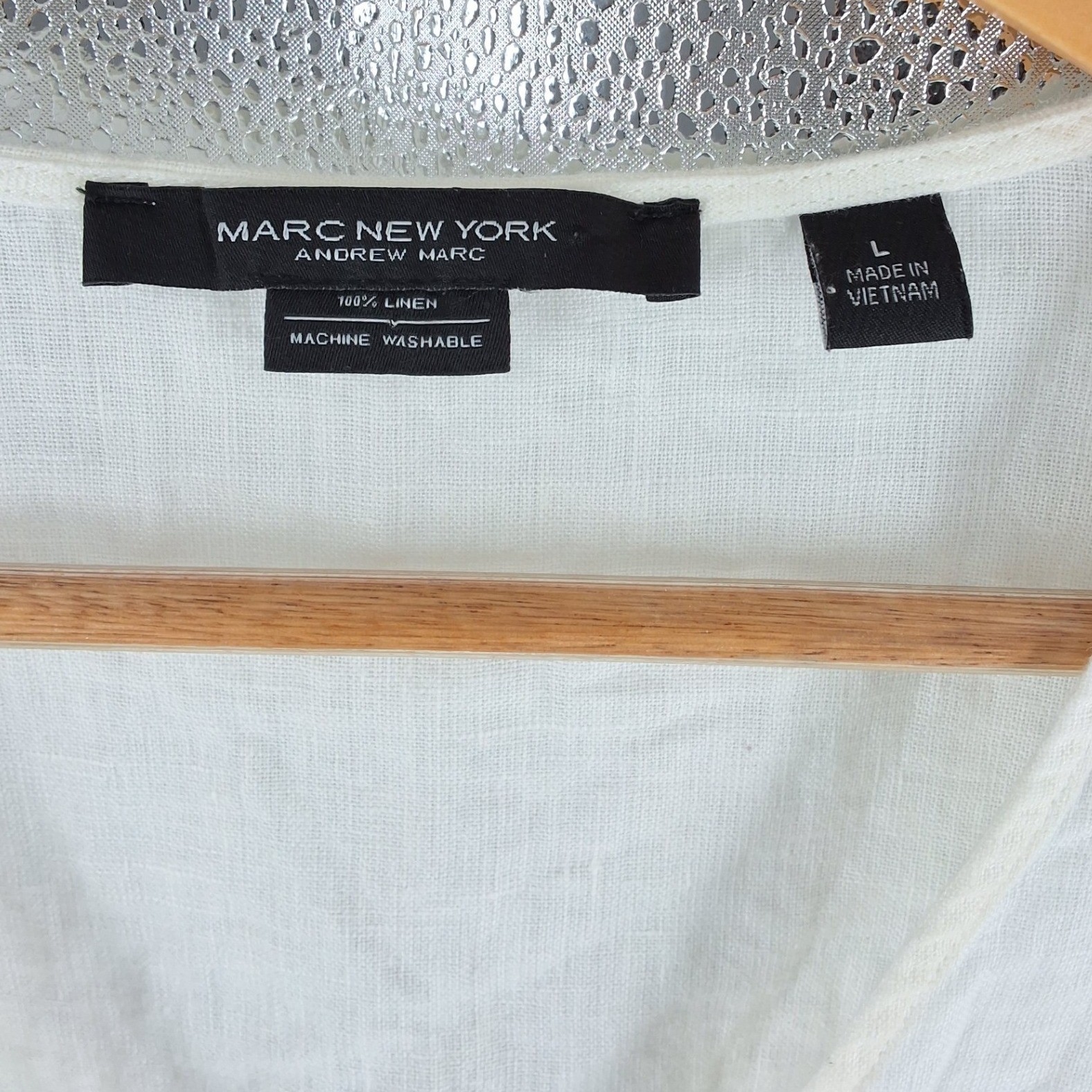 Marc New York Andrew Marc White 100% Linen Ruffle Surplice Blouse Top Large