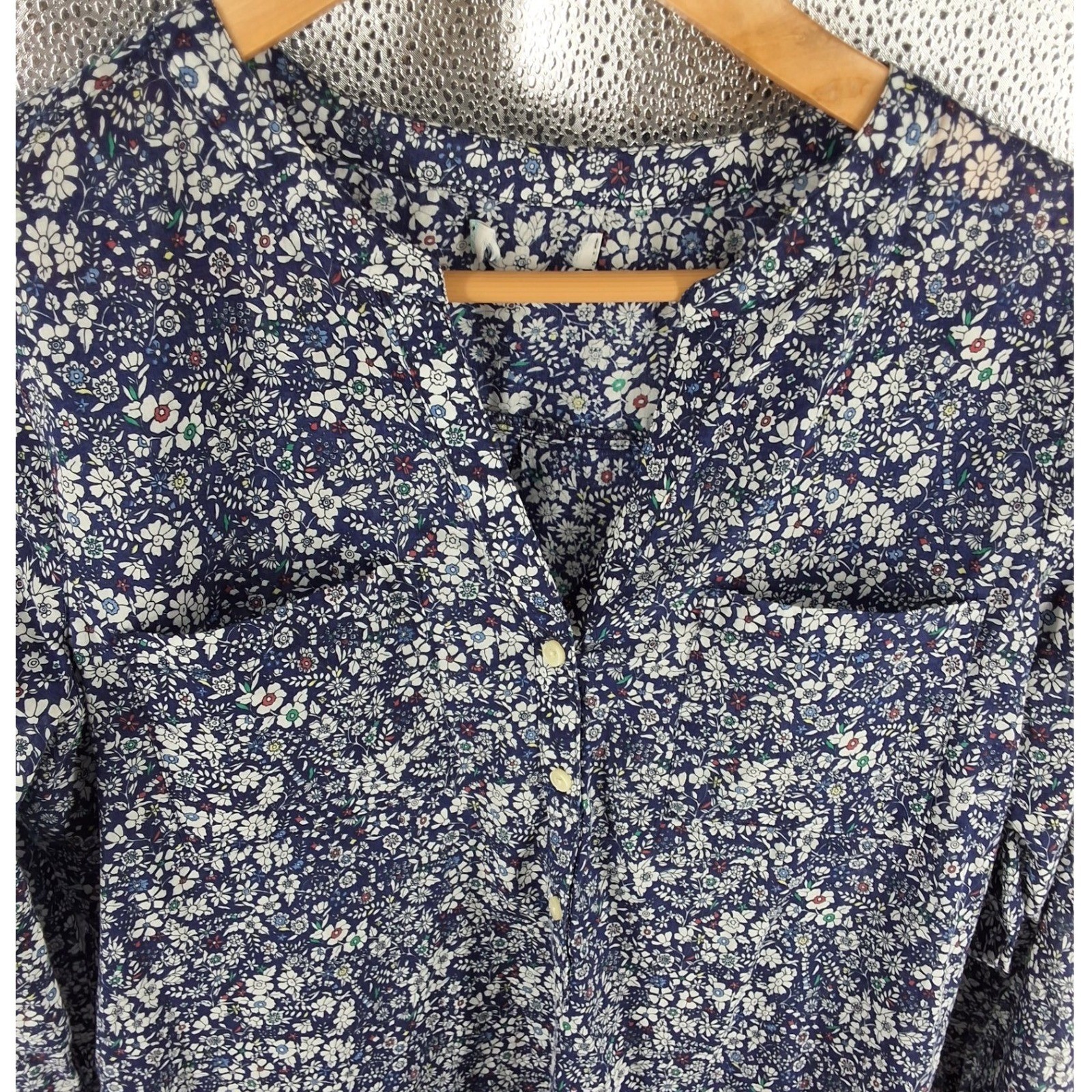 Old Navy Womens Blue Floral Cotton Button Up Blouse Long Sleeve Top Size M - View 4