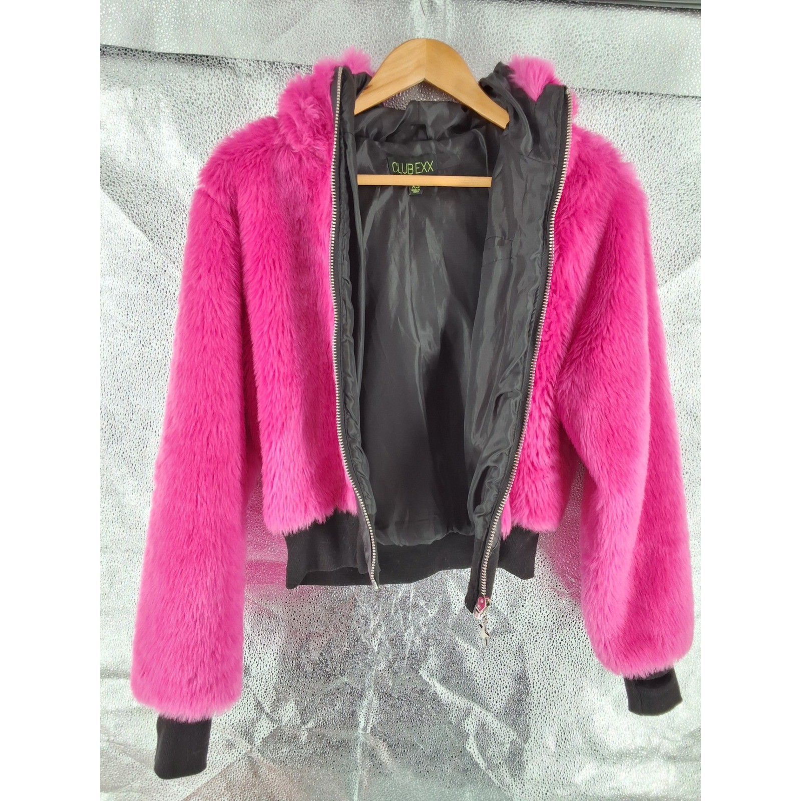 Club Exx Dolls Kill Pink Faux Fur Hooded Cropped Bomber Jacket Star Zipper XS - View 6