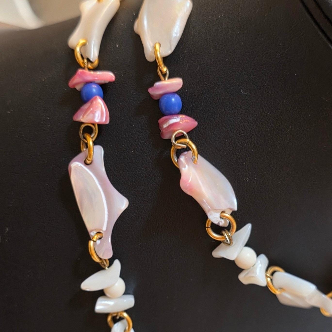Long Handmade Beaded Shell Rope Necklace Vintage Pink Blue White Gold Tone - View 3
