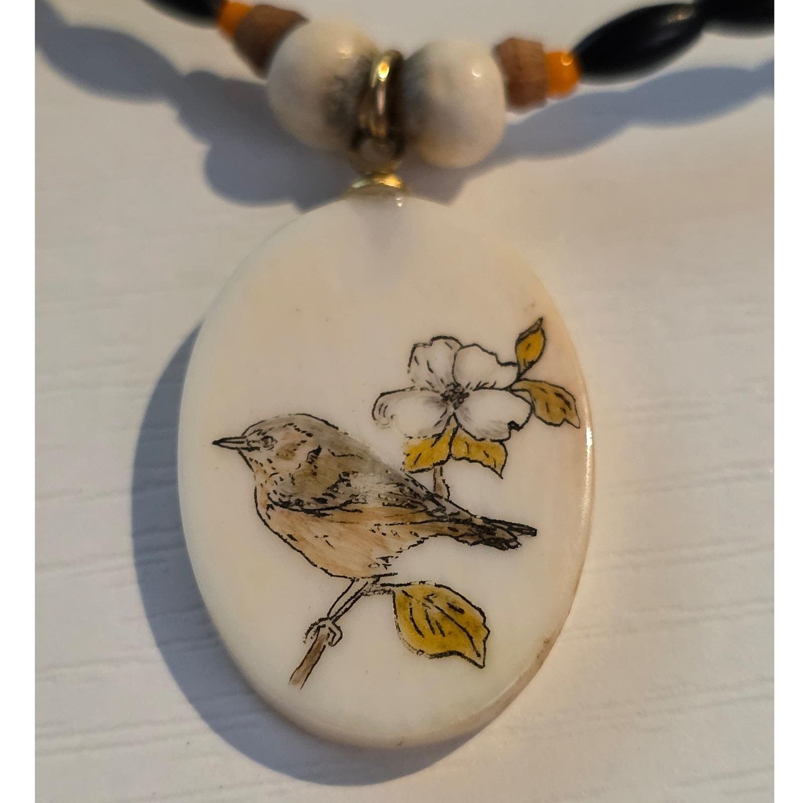 Vintage Scrimshaw Robin Bird Necklace Bone Seed Signed Wanda Stone 1986 24" - View 10