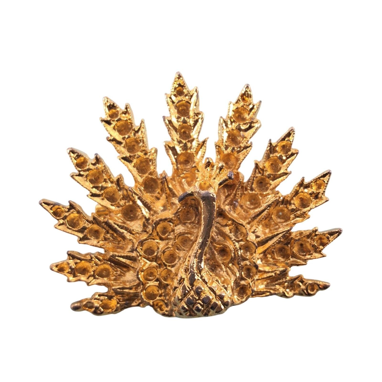 Gold Tone Peacock Brooch Pin 1-Inch Elegant Bird Jewelry Accessory