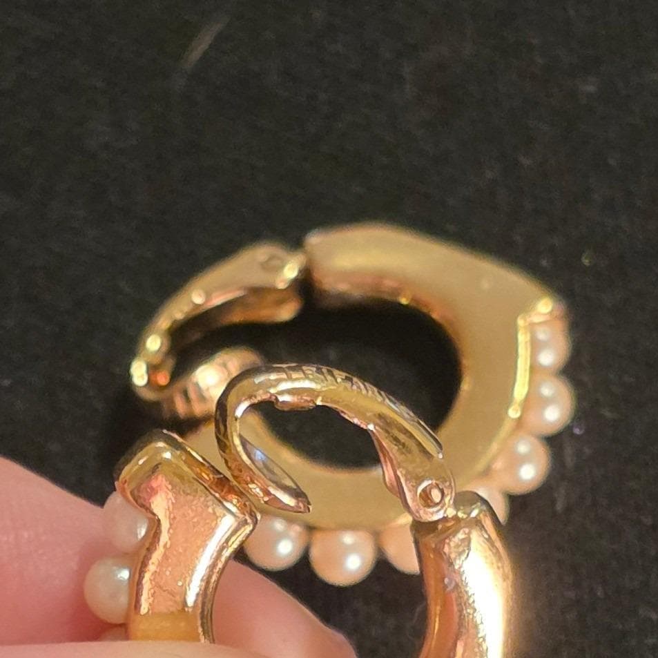 Vintage Crown Trifari Gold Tone Faux Pearl Clip On Half Hoop Earrings Trifarium - View 4