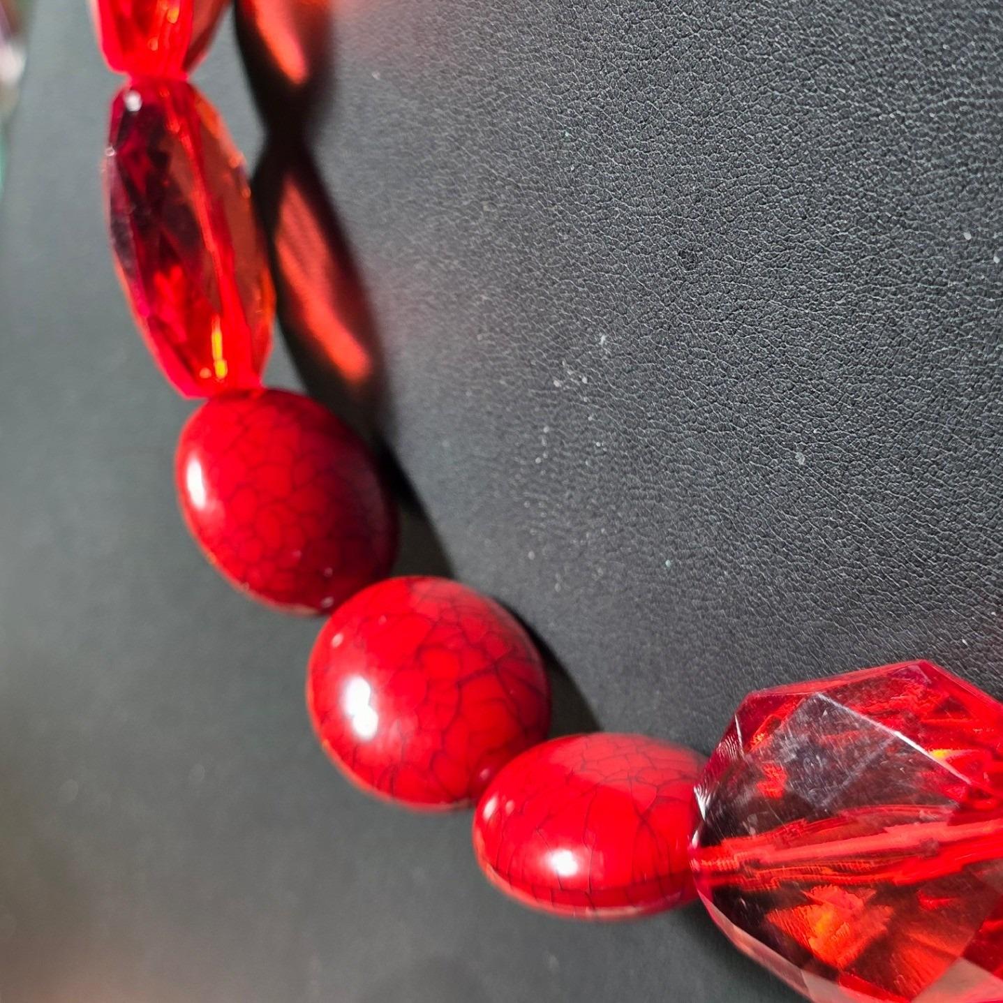 Red Plastic Beaded Stretch Statement Necklace - View 4