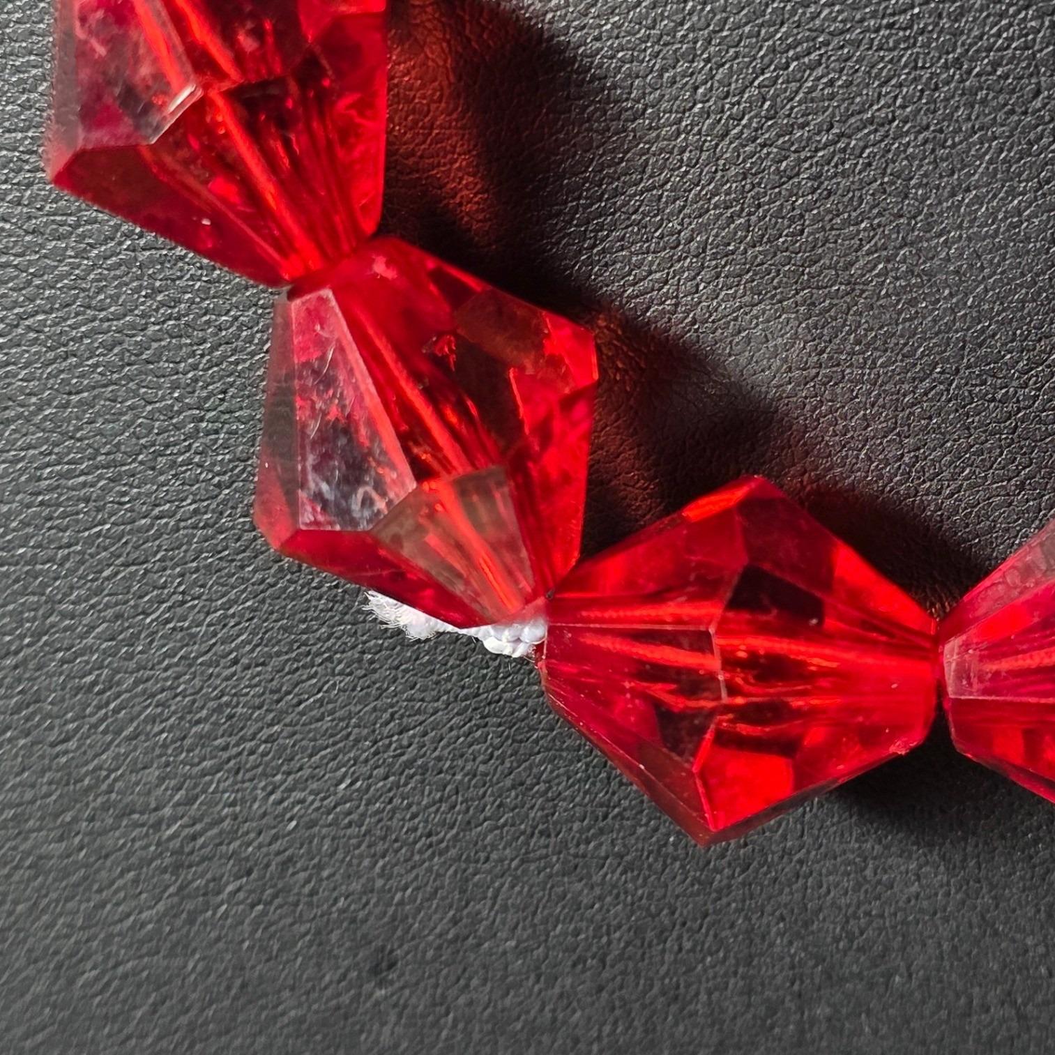 Red Plastic Beaded Stretch Statement Necklace - View 6