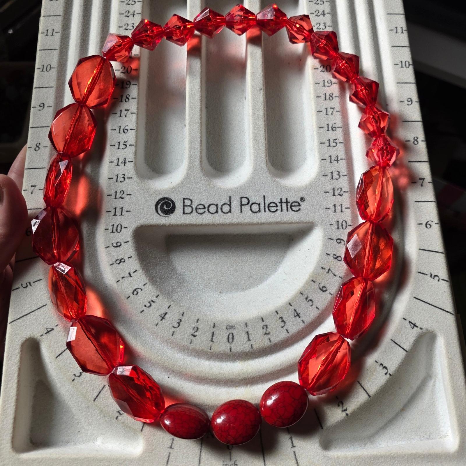 Red Plastic Beaded Stretch Statement Necklace - View 8