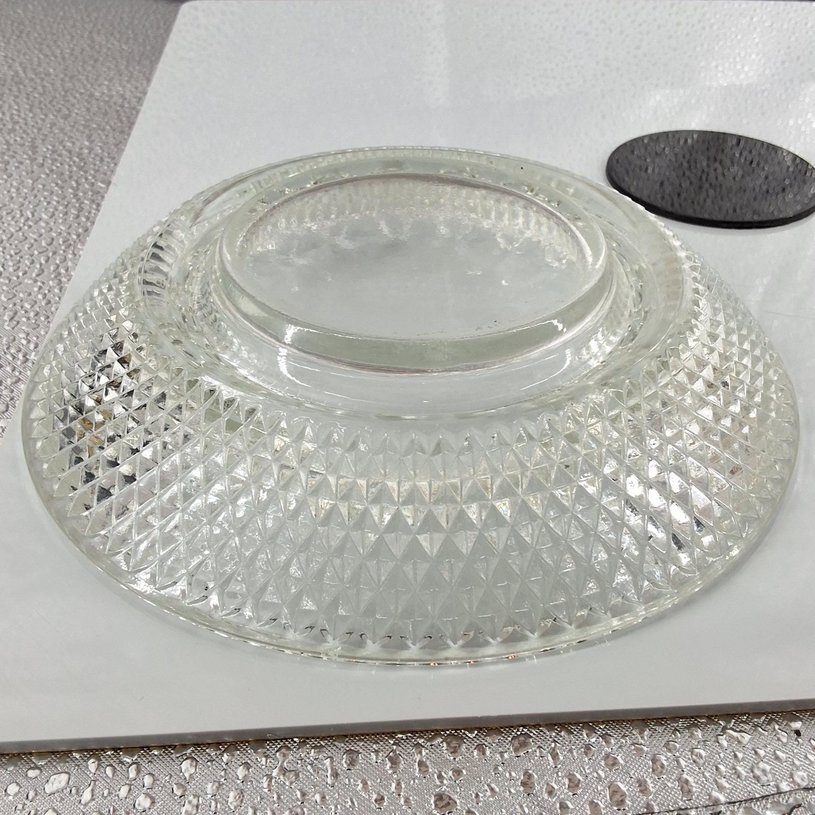 Vintage Clear Pressed Glass Ashtray Diamond Point Textured Rim 6.5 Inch Round - View 5