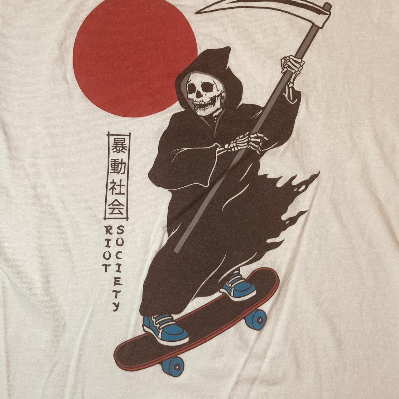 Eighty Eight Brand Get Weird Alien Skeleton Skateboard Graphic Tee Black S - View 4