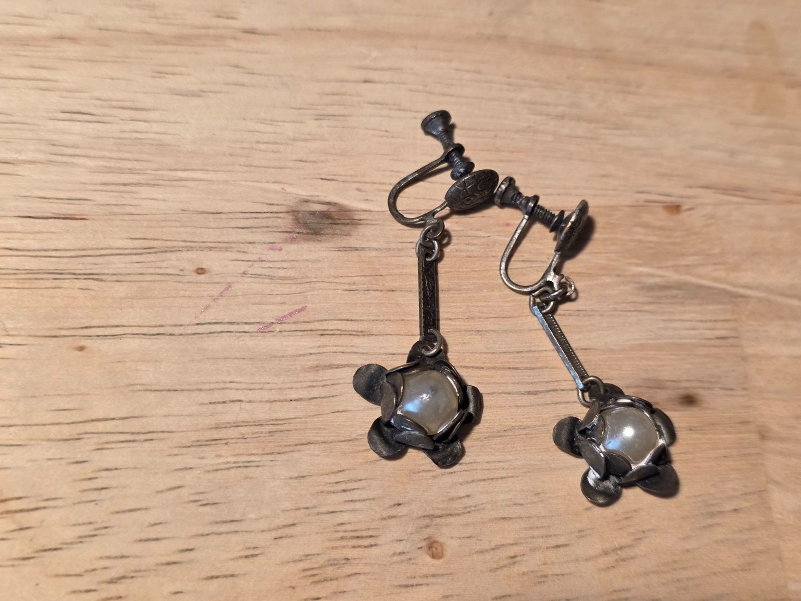 Vintage Screw Back Floral Drop Earrings With Faux Pearl Accents - View 4