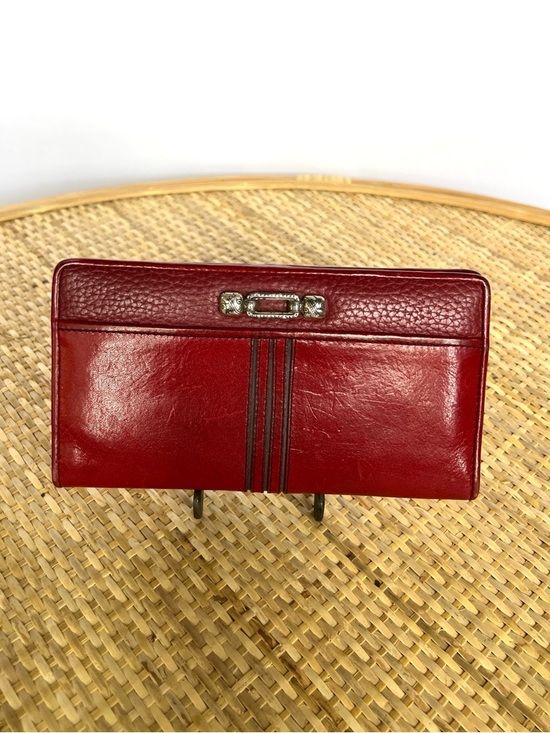 Classic Black Leather Bifold Wallet |‎ Snap Closure | Card Slots - View 20
