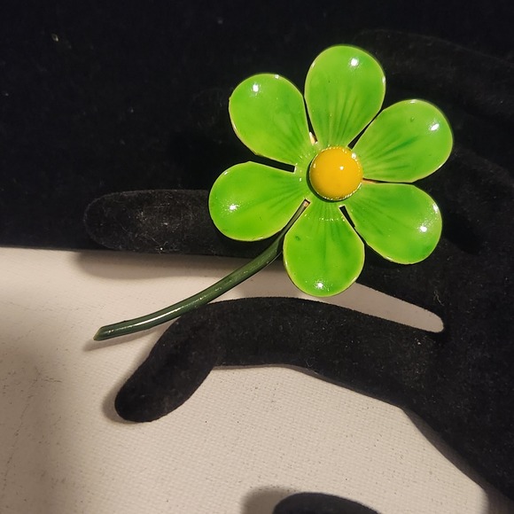 Vintage 60s Mod Enamel Flower Brooch White Black Red Retro Floral Pin 4" - View 22