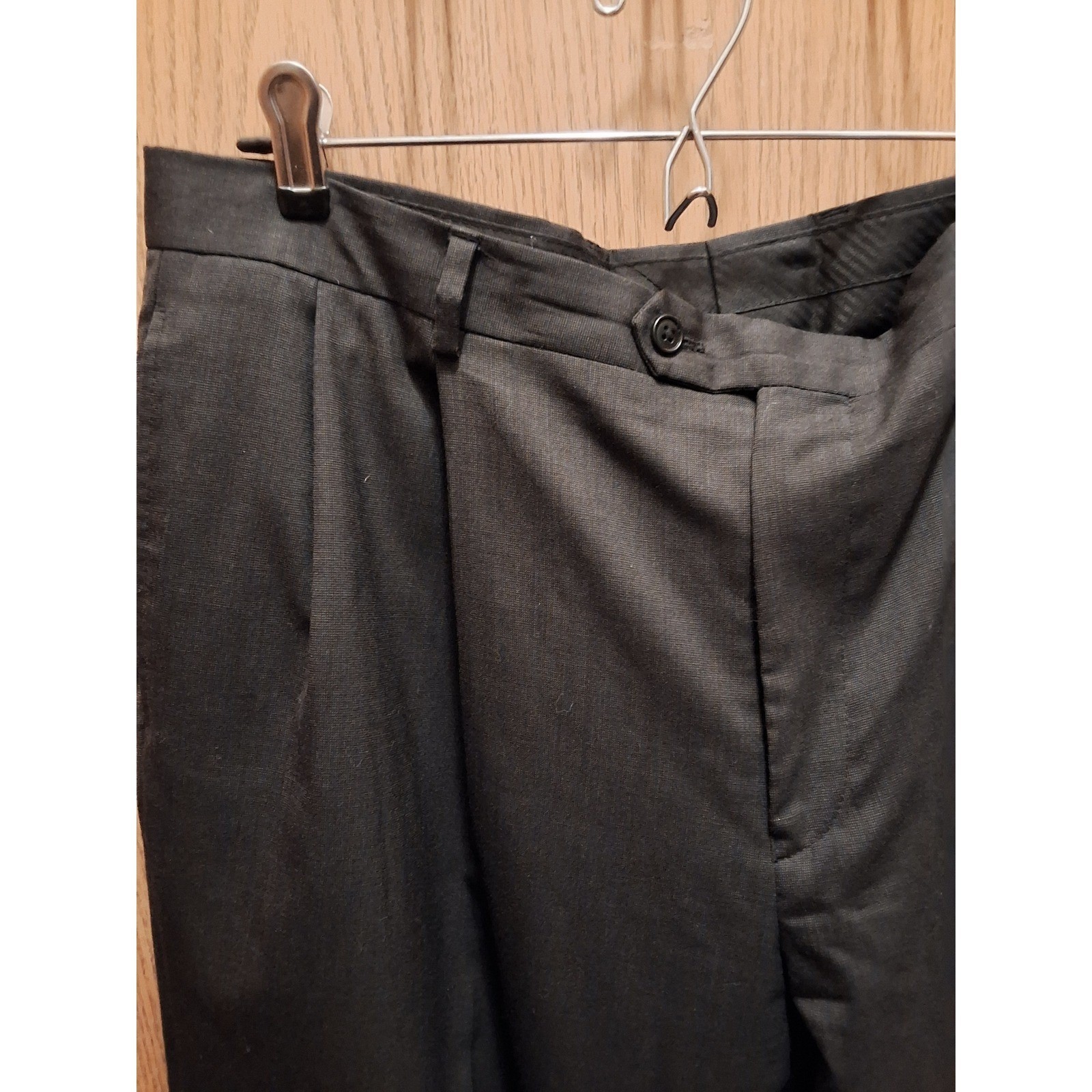 Executive Men's Wool Dress Pants Charcoal Gray Pleated‎ 38x30 Slacks Business