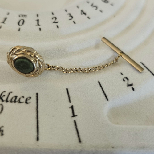 Vintage Green Jade &‎ Gold Toned Tie Scarf Pin - View 5