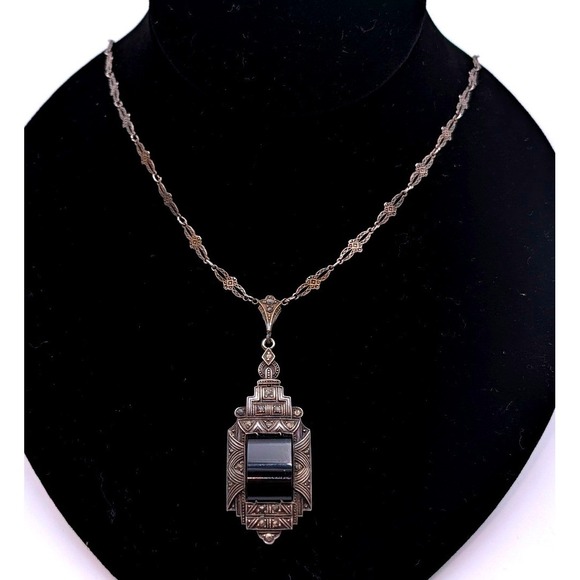 Vintage Art Deco Black Onyx Inlay Rectangular Silver Tone Pendant Charm - View 8