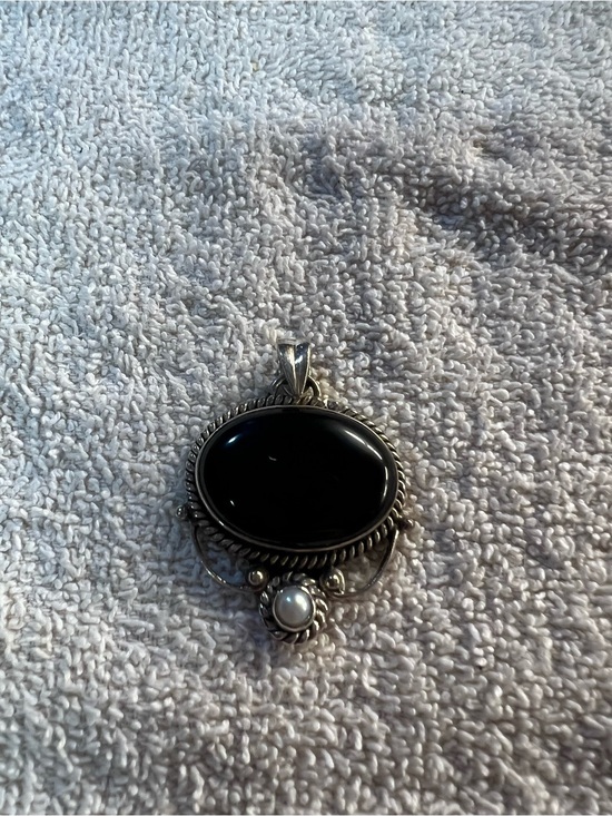 Vintage Art Deco Black Onyx Inlay Rectangular Silver Tone Pendant Charm - View 10