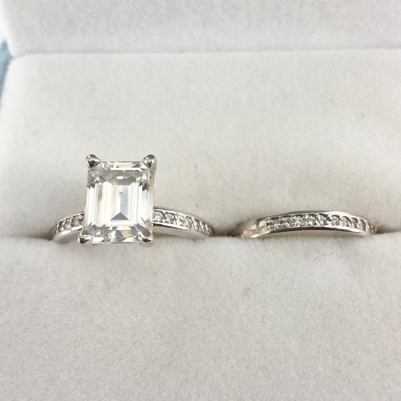 Charles & Colvard 14K WG 2.5ctw Emerald Moissanite Bridal Ring Set 5.5 - View 5