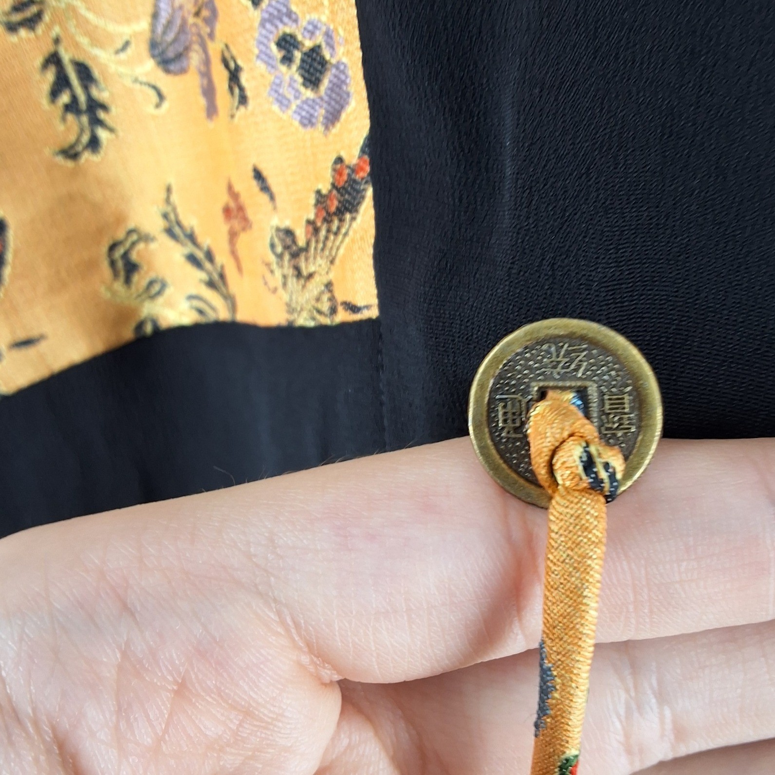 Vintage Bowdon Kimono Jacket Black Yellow Floral Butterfly Tapestry Coin Tie