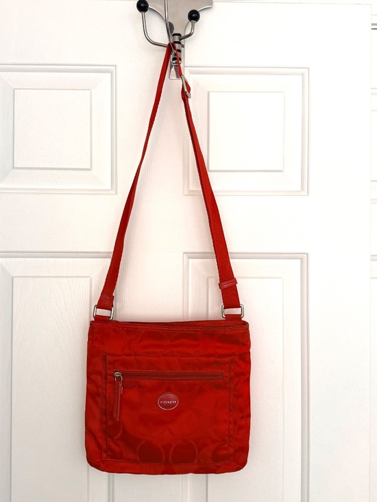 Coach New York Nylon Getaway Crossbody Bag Pink Red Floral Adjustable Strap - View 22