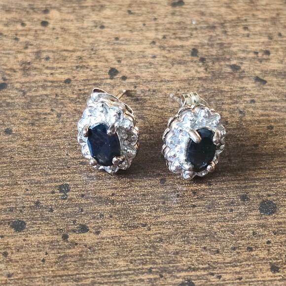 Vintage Blue Cat's Eye Oval Stud Earrings Silver Tone Luminous Chatoyant - View 5