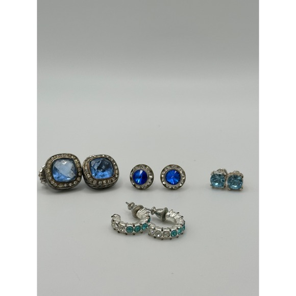 Vintage Blue Cat's Eye Oval Stud Earrings Silver Tone Luminous Chatoyant - View 11