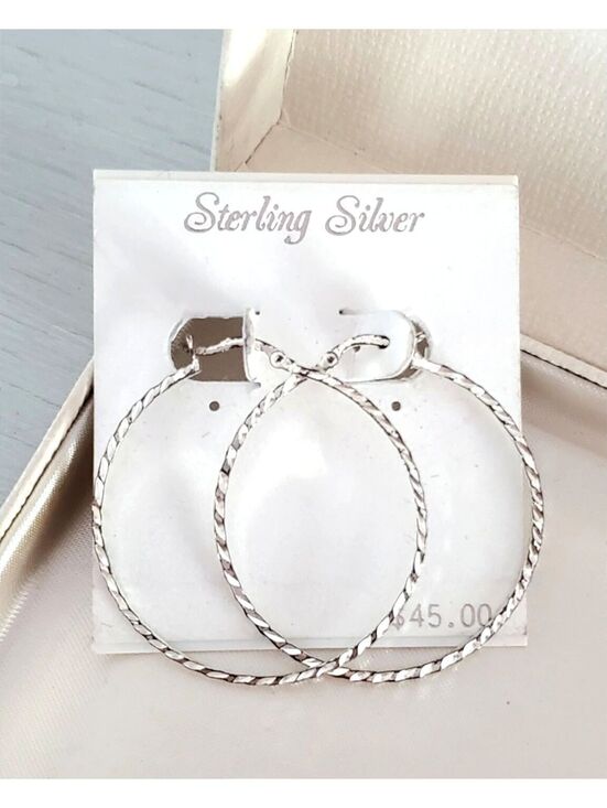 Vintage Sterling Silver 925 Puffed Teardrop Stud Earrings Rope Border - View 15
